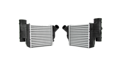 Intercooler Audi A6/A6 Allroad (C6), 03.2005-06.2006, motor 2.7 TDI 120kw, diesel, cutie manuala, cu/fara AC, aluminiu brazat/plastic, 205x195x62 mm, intercooler stanga; fara senzor presine, sonda senzor 12mm, 