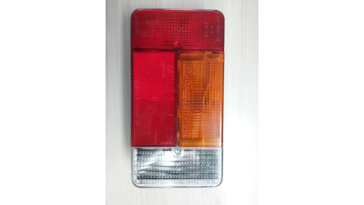 Lampa auto BestAutoVest pentru remorca cu mers inapoi 12V , 194 x 104 mm , 1 buc. - STICLA FISURATA - PRODUS RESIGILAT