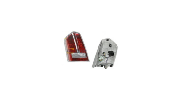 Stop, lampa spate CHRYSLER 300, 04.2011-2012, partea Stanga, TYC, Tip=USA; LED+W21W; rama argintie; cu cablaj