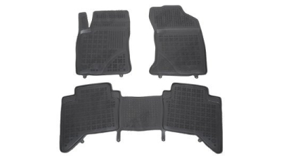 Set covorase auto din cauciuc Hilux (N120), 06.2016- Modele Cu 4 Usi, negru; polietilena (PE), 3 bucati