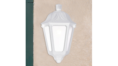 Lampa murala E27, model IESSE