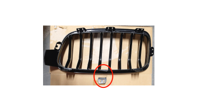 20D105-2 - GRILA RADIATOR BMW SERIA 3/ SERIA 3 GT F30/31/34/35 , 01.2012-, DREAPTA, NEGRU, 51712240778, 20D105 (BUC) - resigilat- CLEMA RUPTA